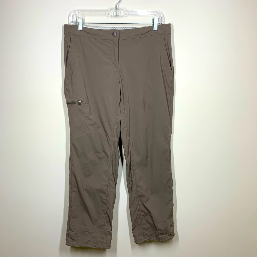 L.L.Bean Hiking Cropped Pants Petite Size 10